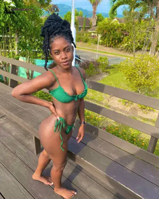 Jamaican babe pic